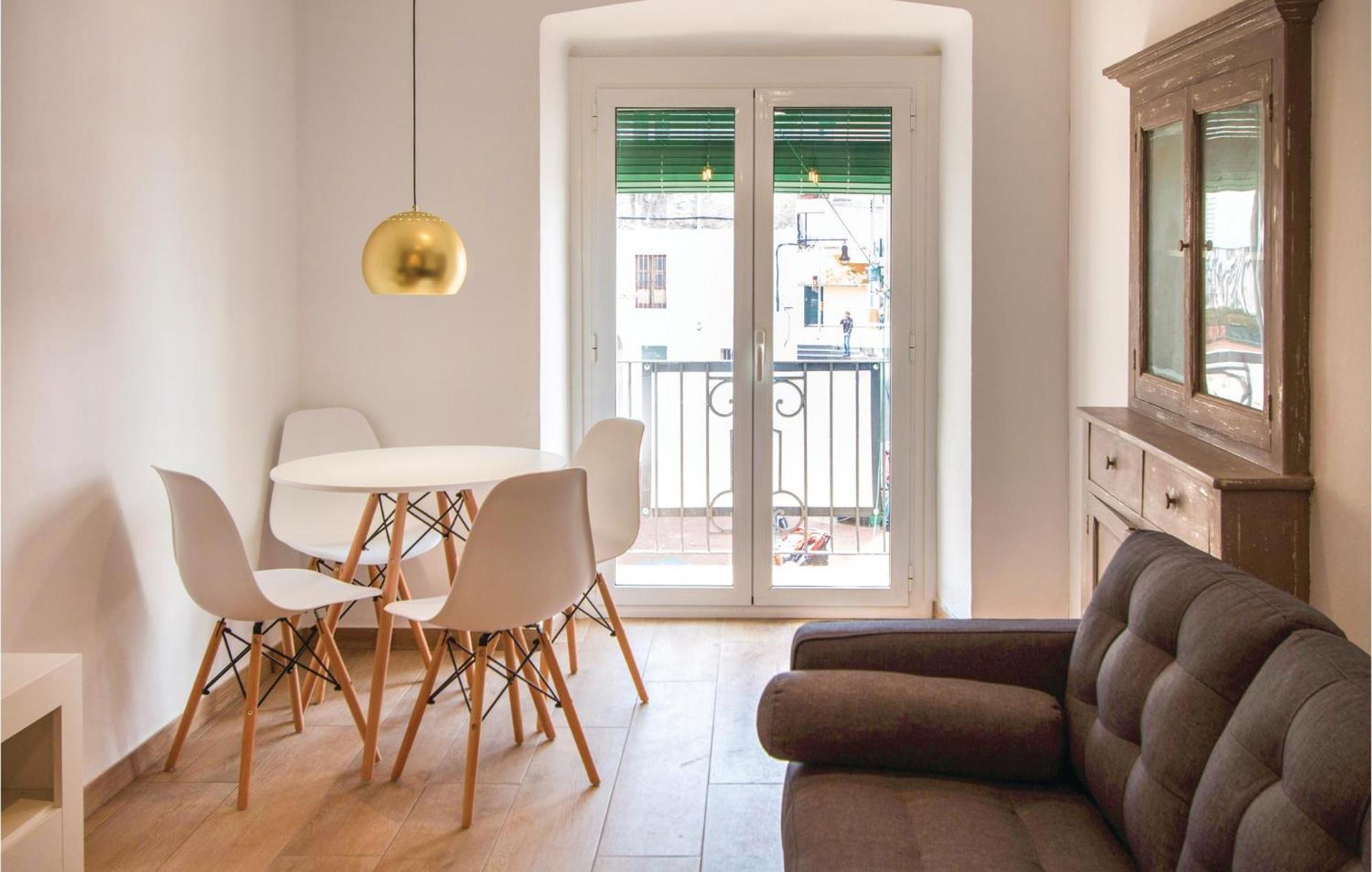 Amazing Apartment In Blanes With Kitchen المظهر الخارجي الصورة